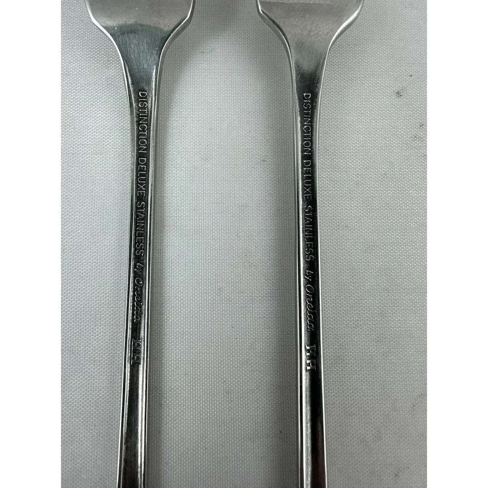 Oneida Distinction Deluxe HH Kennet Square Pickle Appetizer Relish Cocktail Fork